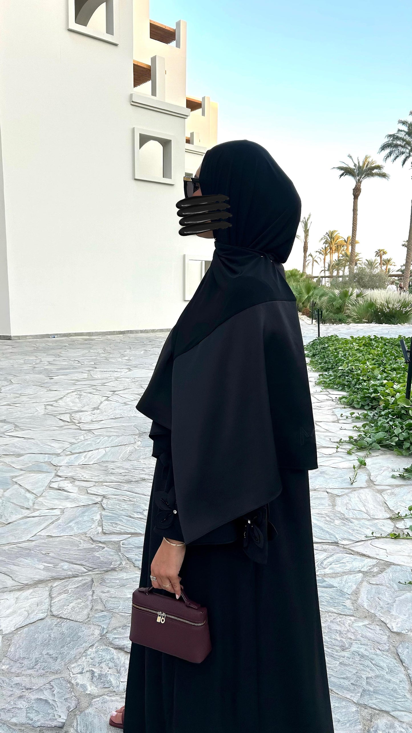 The Blossom abaya Black