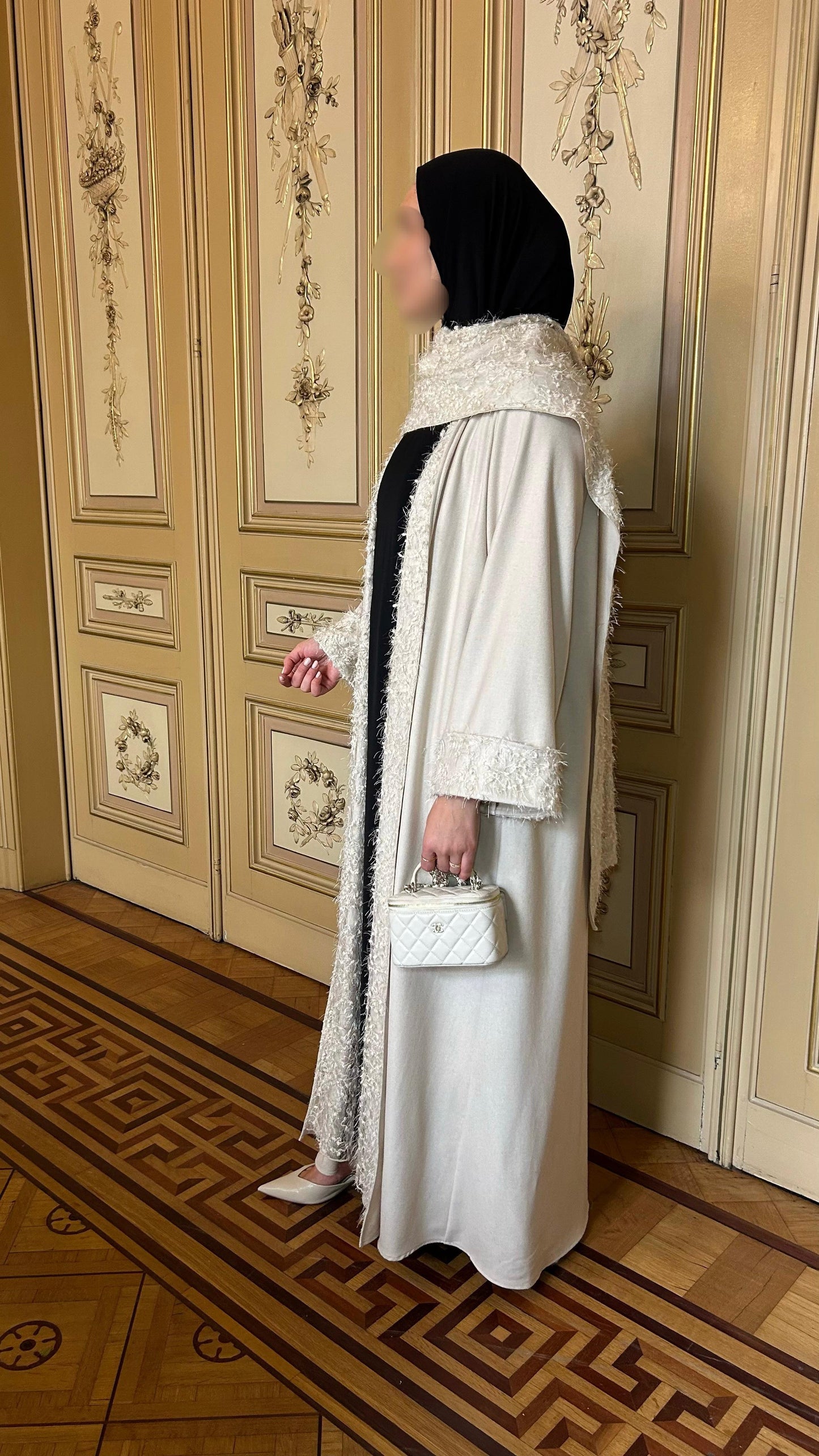 Abaya Qamar