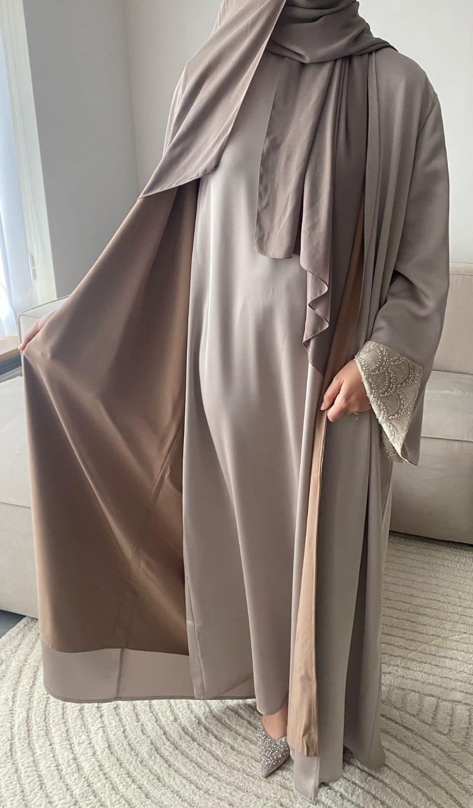 The Shell Abaya