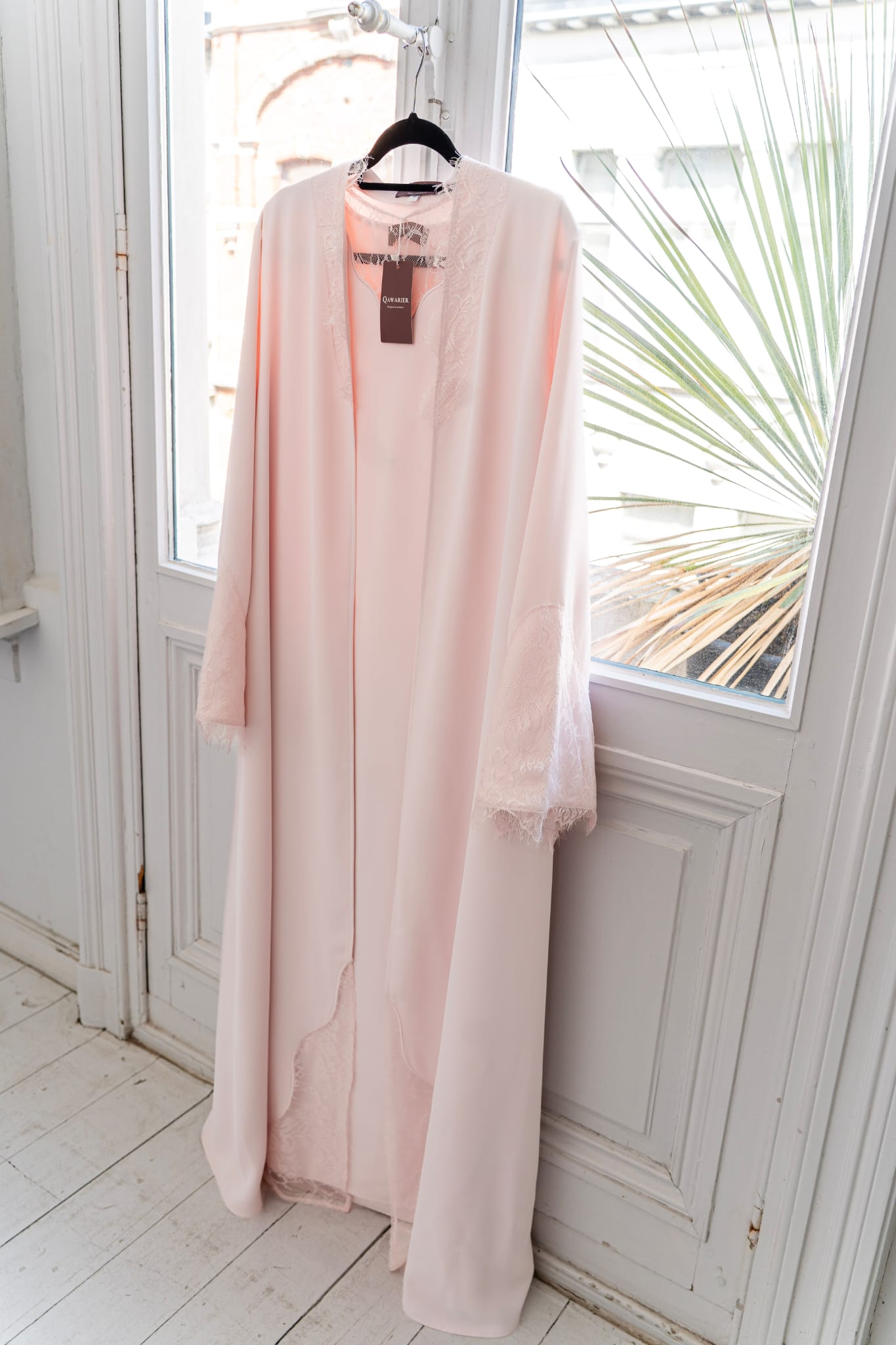 Abaya Sakura